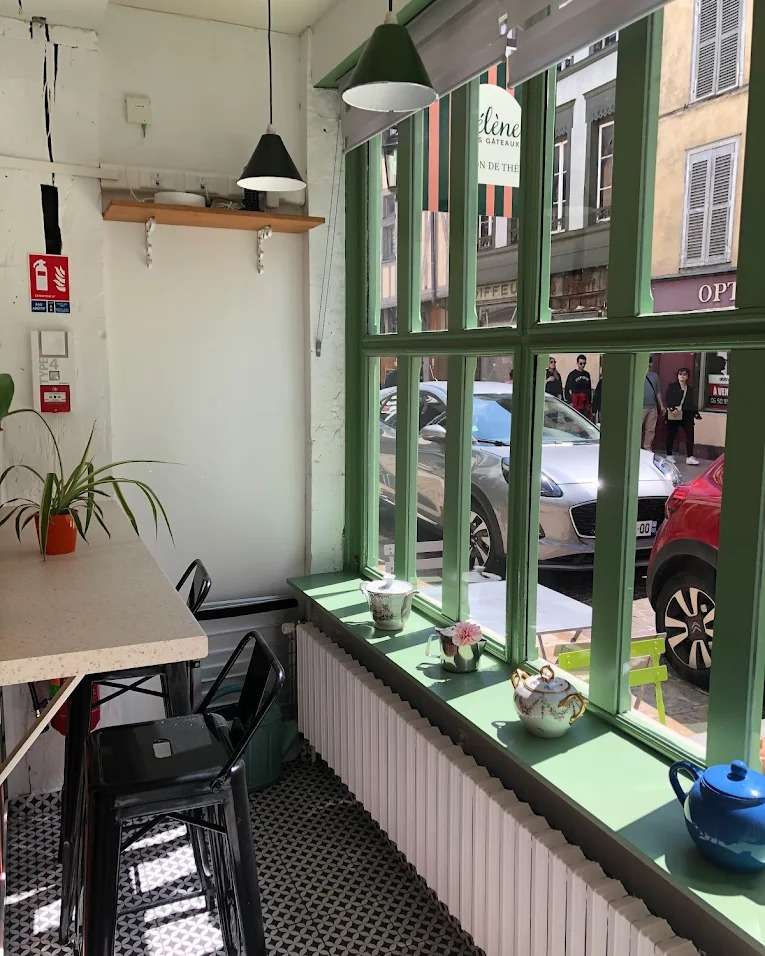 Photo 1 de Hélène et les gâteaux, 49 Rue de la Cité