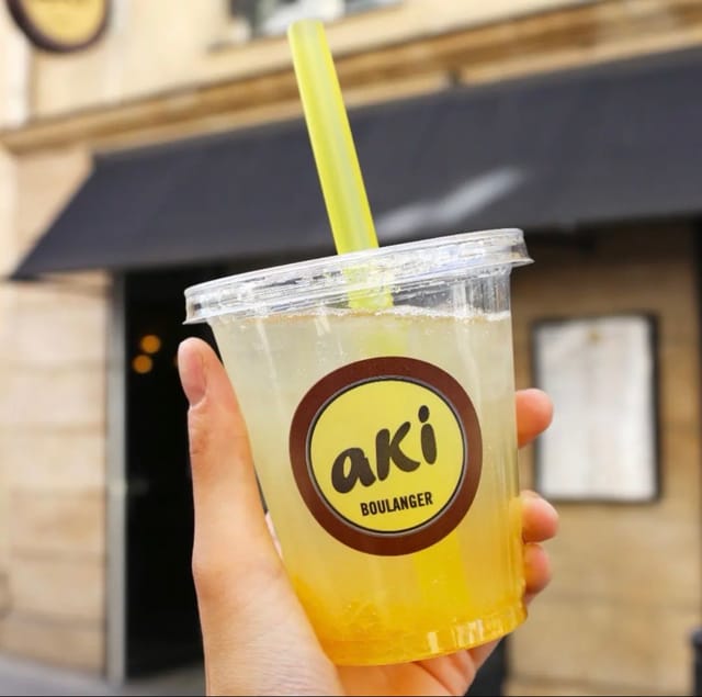 Aki Café, café à Paris