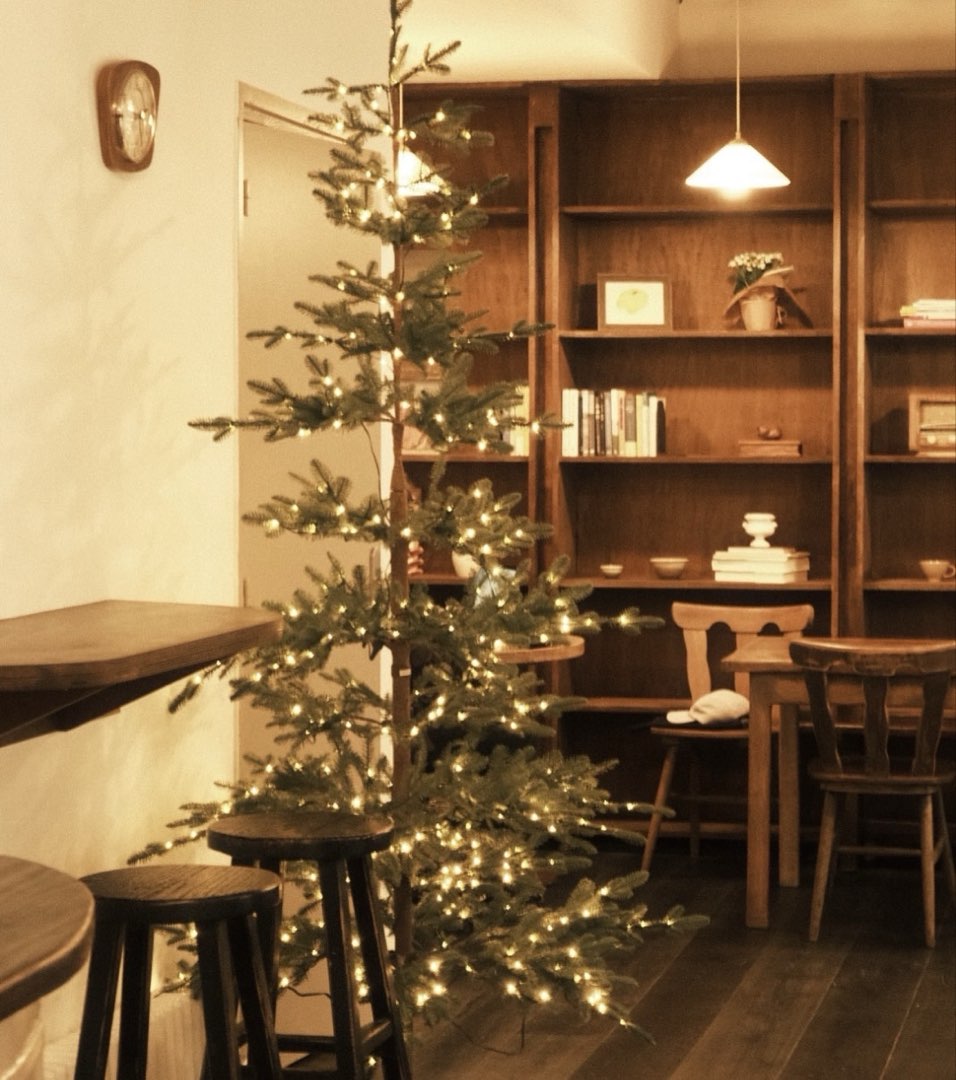 Photo 2 de Café Jirisan, 2 Rue de Marivaux