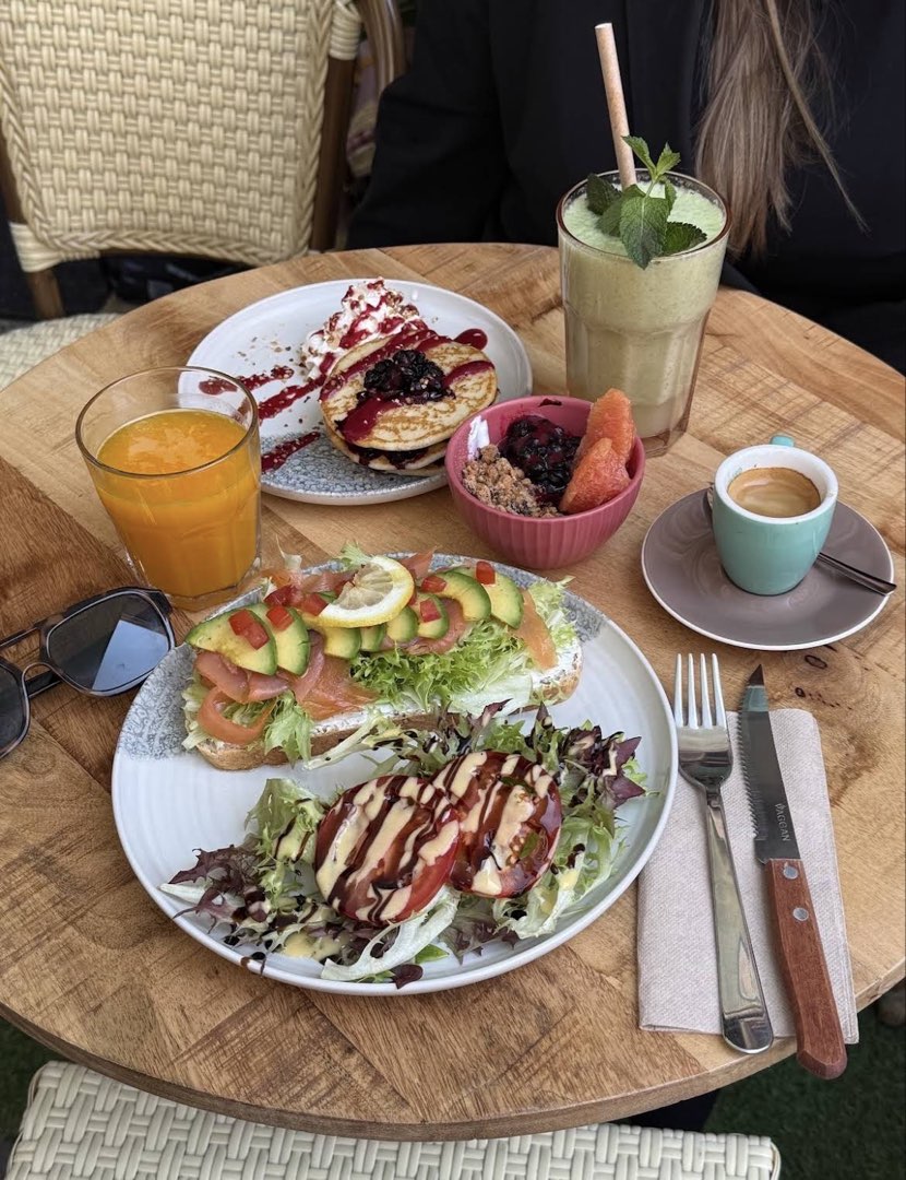 MOOD CAFE CONCEPT