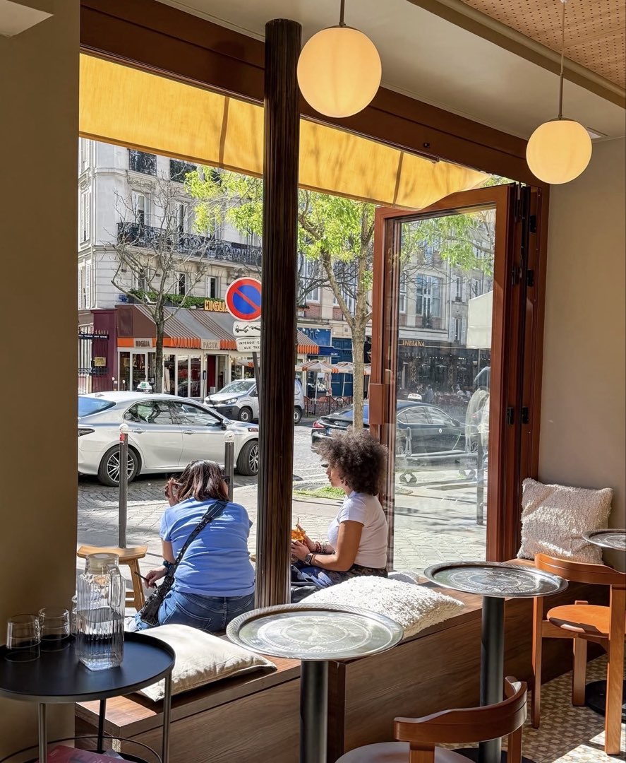 Photo 2 de Café Rumi, 266 Rue du Faubourg Saint-Honoré
