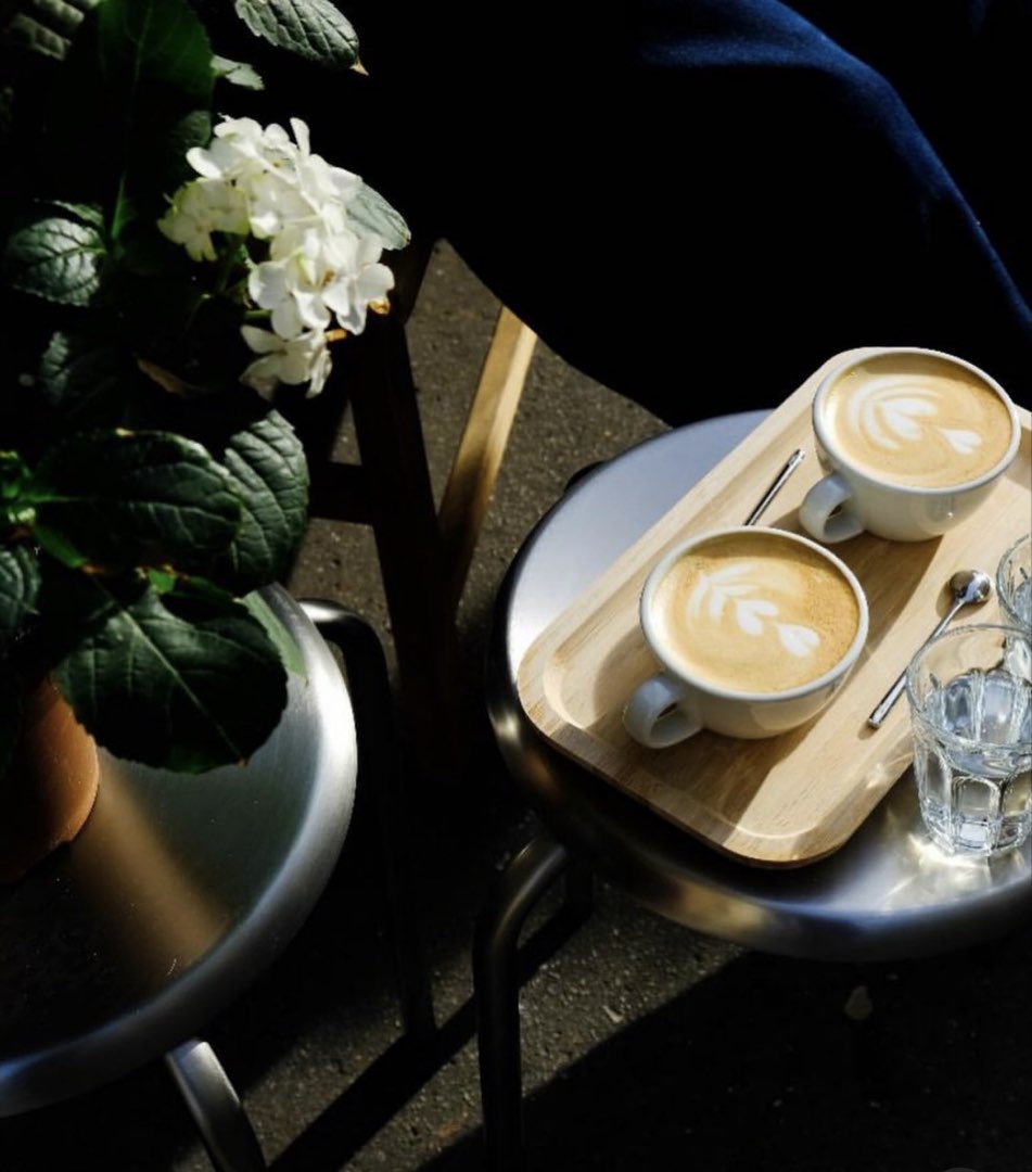 Photo 3 de CREMA Café, 20 Rue Durantin