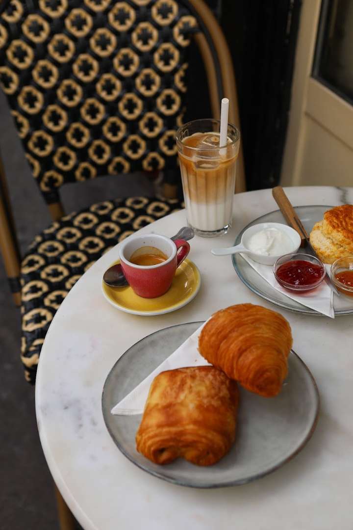 Photo 2 de Devotions Café, 5 Rue Ramey