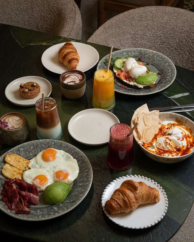 Matin des Oliviers, café à Paris