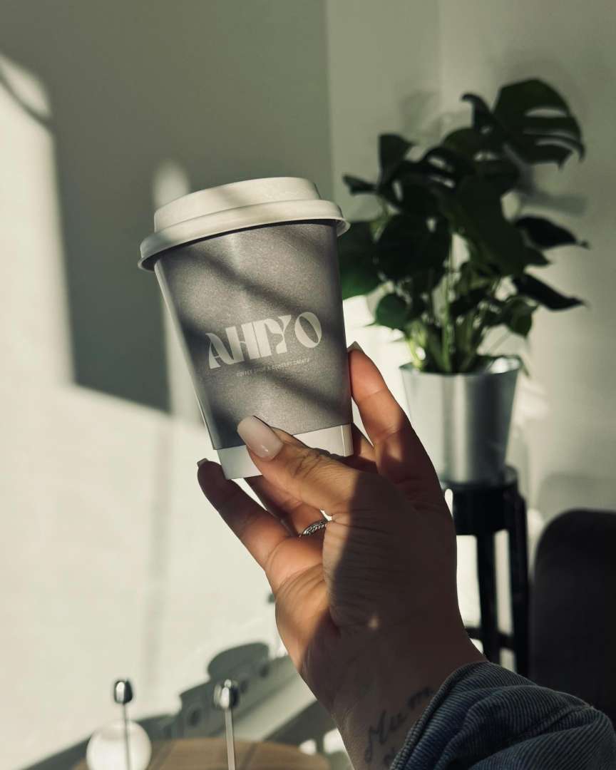 Photo 1 de Ahiyo Coffee shop, 7 Av. des Ursulines 78300