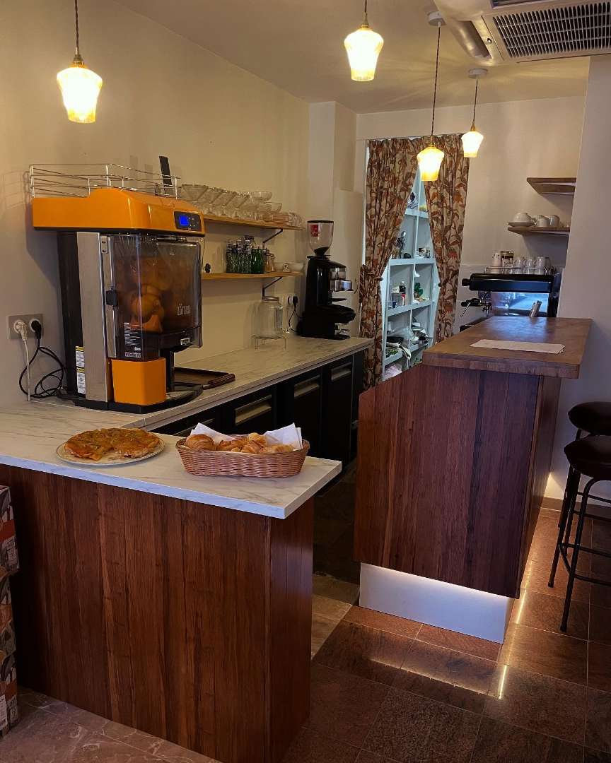 Le goûter parisien, café à Paris