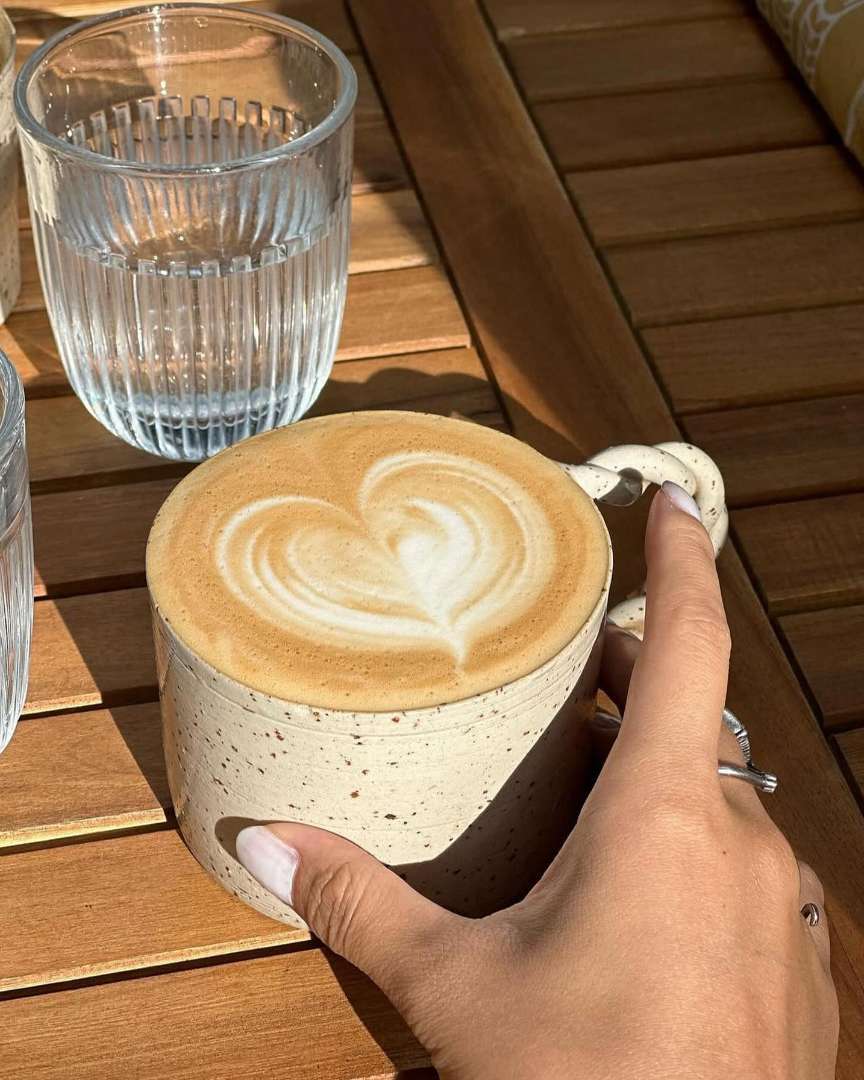 Câlin Matin, café à Paris