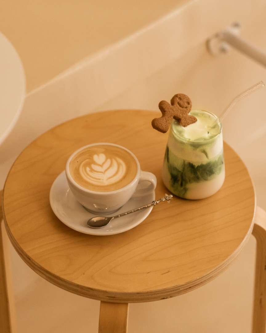 Photo 1 de Café Adoré, 11 Rue Fernand Dol