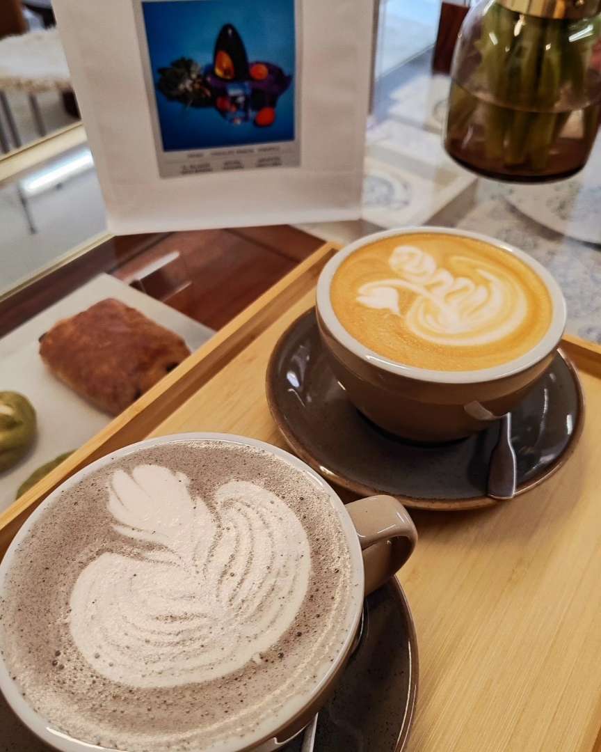 Photo 1 de Background coffee, 338 Rue St Jacques