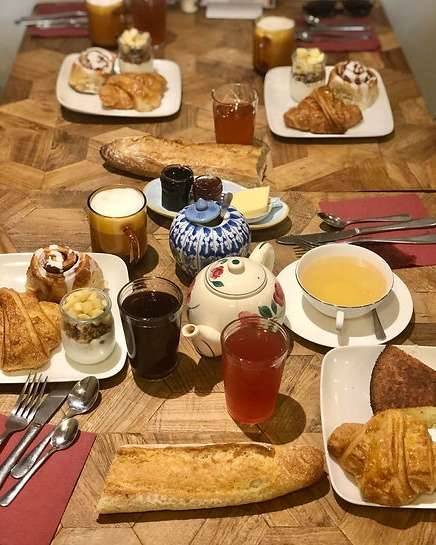 Hélène et les gâteaux