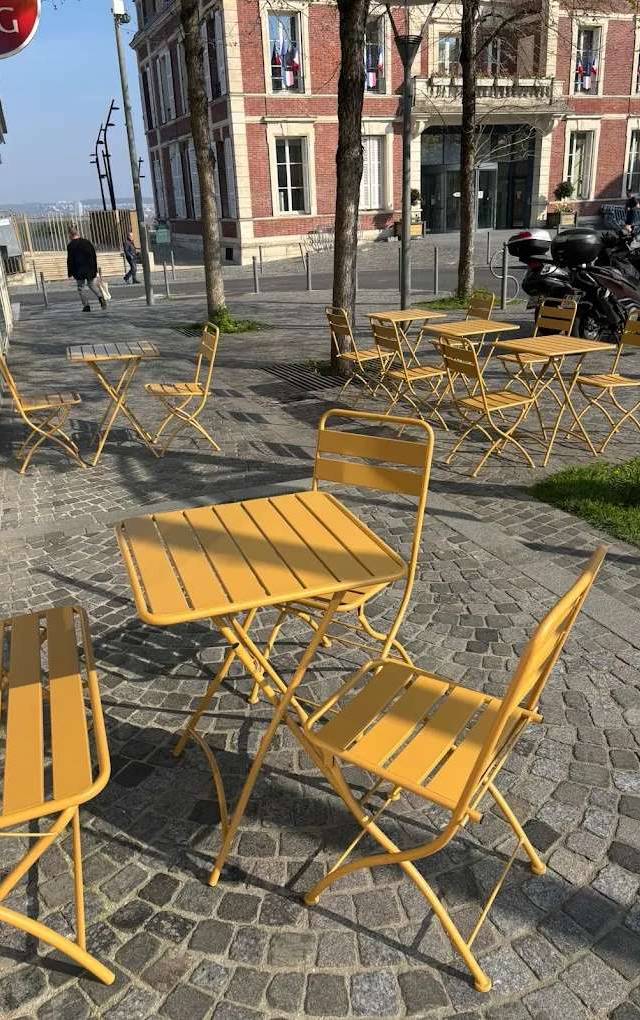 Photo 3 of Crème, 2 Pl. de la Libération