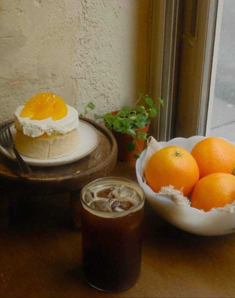 Café Jirisan, café in Paris