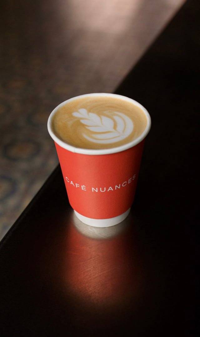 Café Nuances, café in Paris