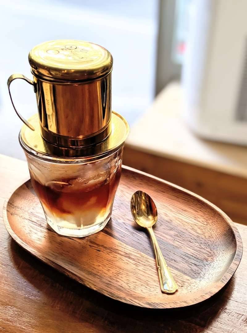 Maison Phê by Hanoi Corner, café in Paris