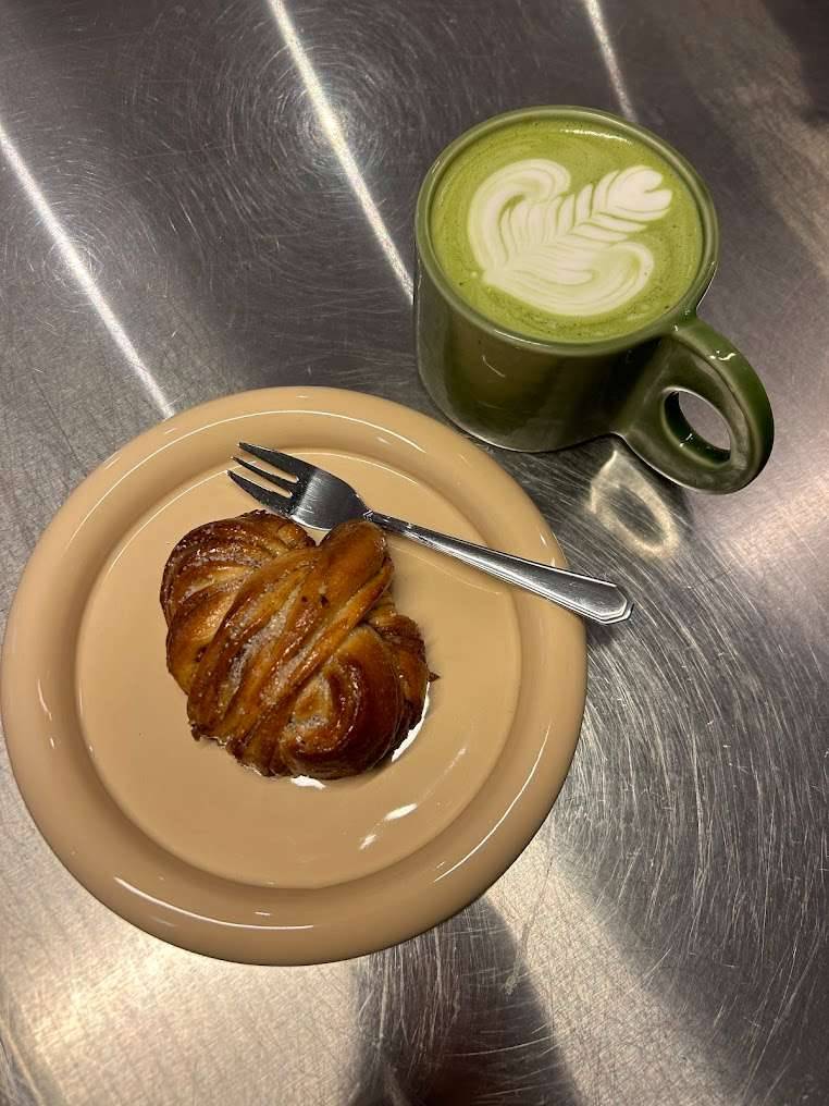Doppio Coffee, café in Paris