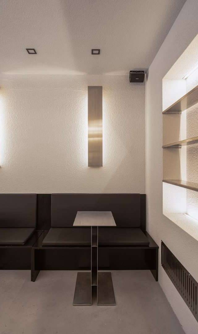 TIBA, café in Paris