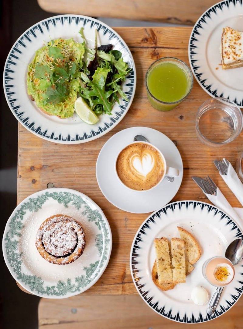 Café Pimpin 17, café in Paris