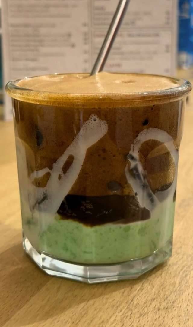 Photo 3 of Café Bống, 11 Rue de la Bourse