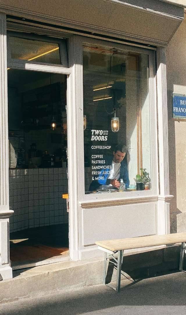 Photo 1 of Two Doors Coffee-Shop, 27 Rue Francœur