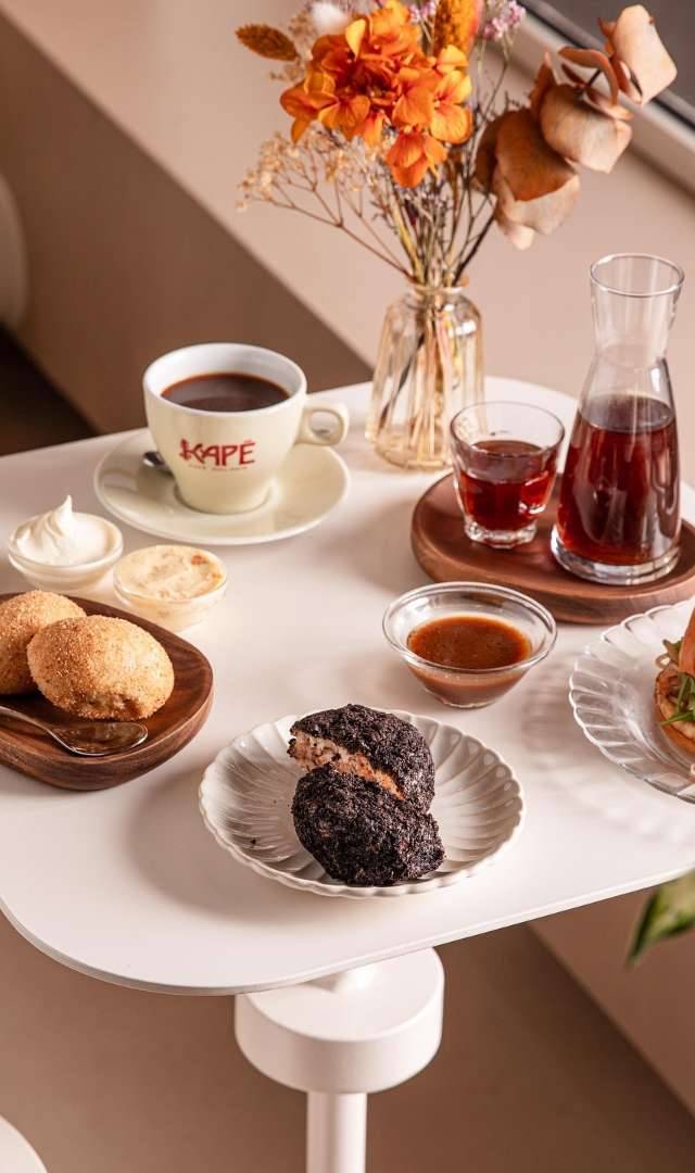 Photo 1 of Kapé, 17 Rue de Malte