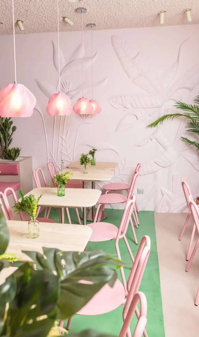 Photo 3 of Bon Bouquet Café, 30 Rue Le Peletier
